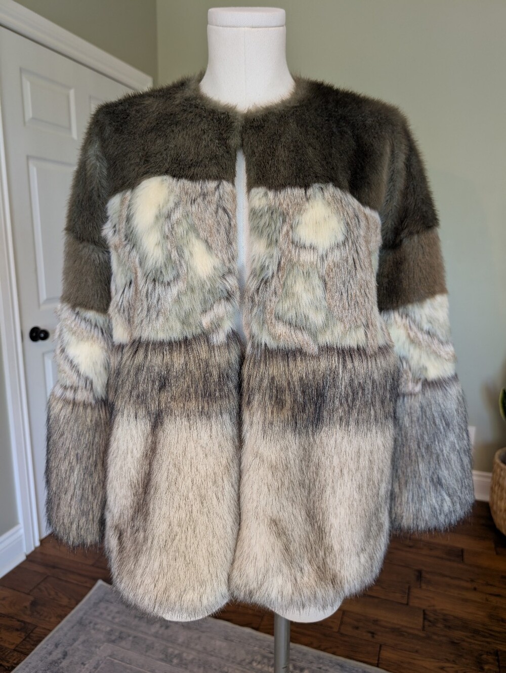 Zara Woman Faux Fur Color Block Jacket Coat Luxury Cozy Glam Size Small